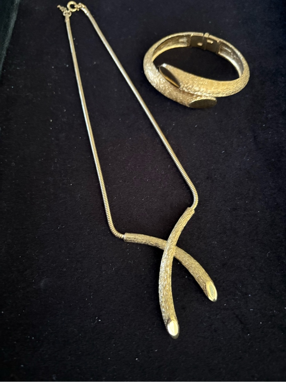 Vintage TRIFARI CROWN Wishbone Pendant Necklace and Bangle Bracelet Set.